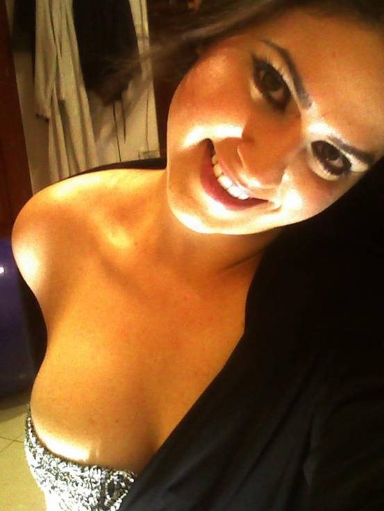 une escort-girl dans Marigot